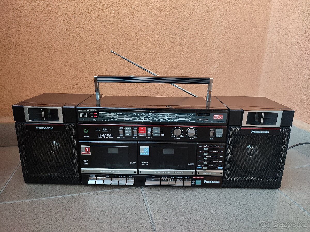 PORTABLE STEREO COMPONENT SYSTEM PANASONIC RX - CW30L.
