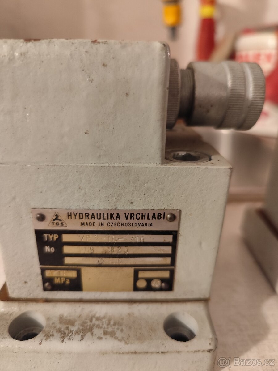 Hydraulické škrtící ventily 3x