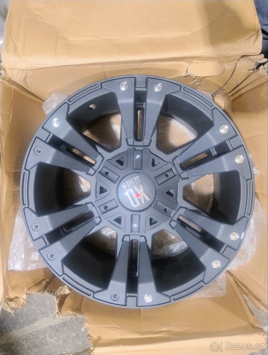 20x9 ALU disk KMC Rockstar 5x127 / 139.7 ET0