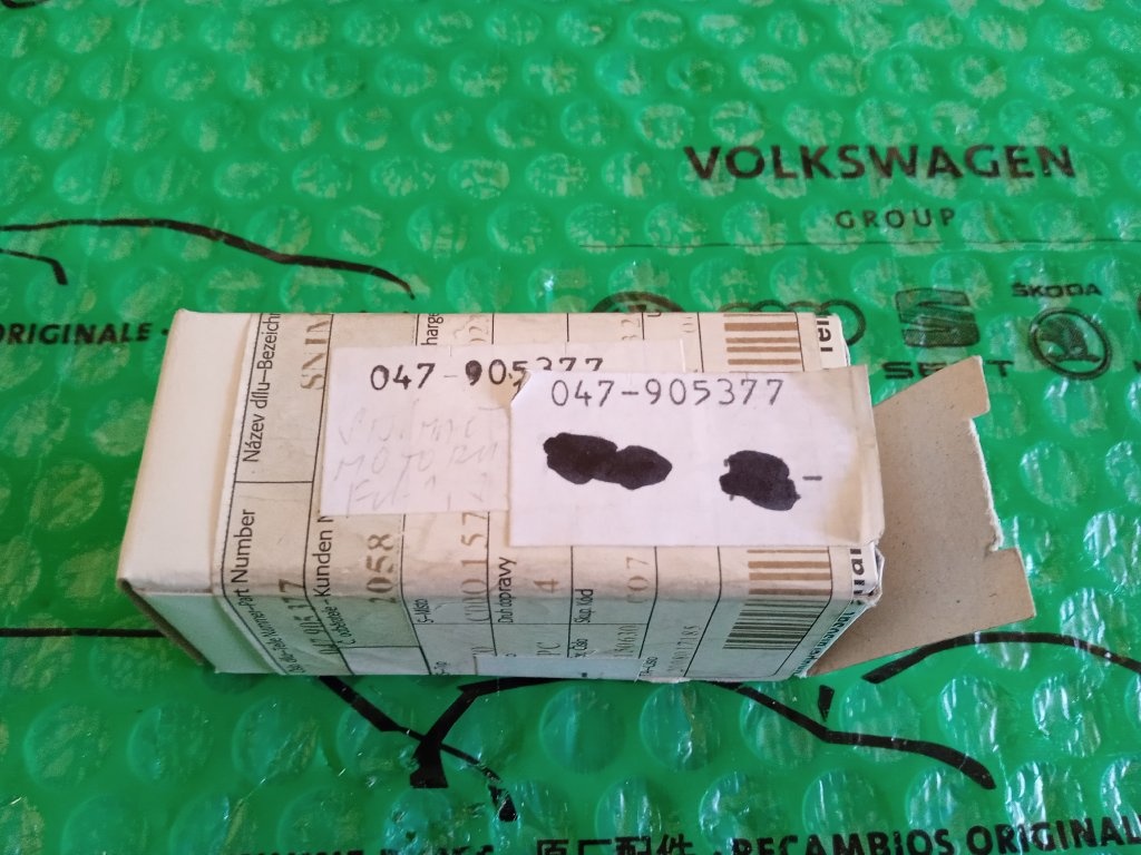 snímač klepání motoru Škoda Felicia 1.3mpi 047905377