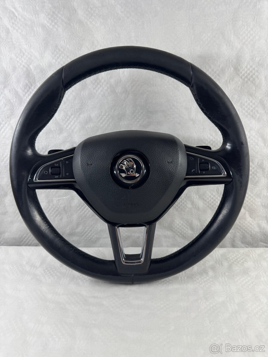 PRODÁM VOLANT ŠKODA S PADLAMA MULTIFUNKČNÍ