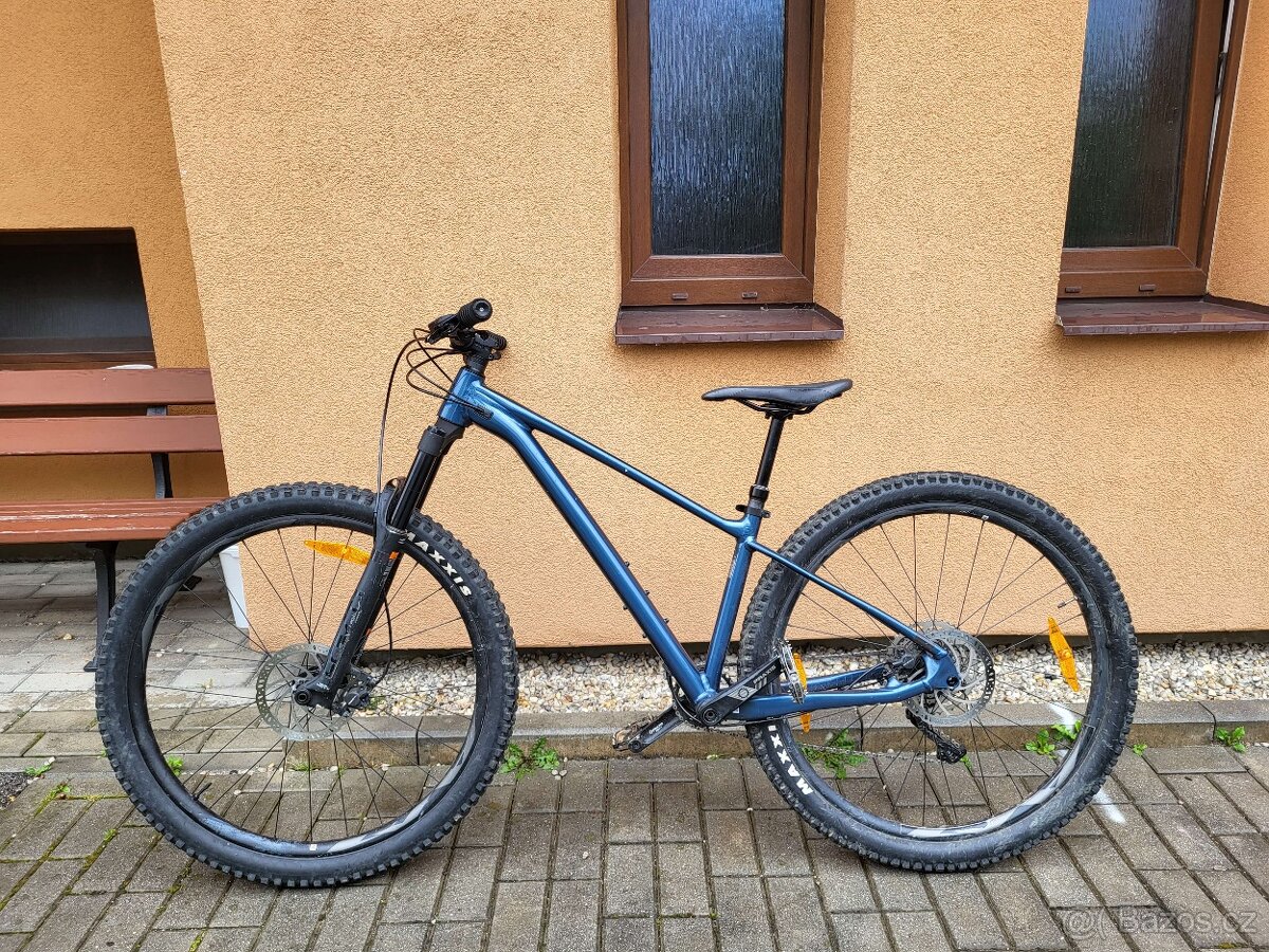 Giant Fathom 29 2