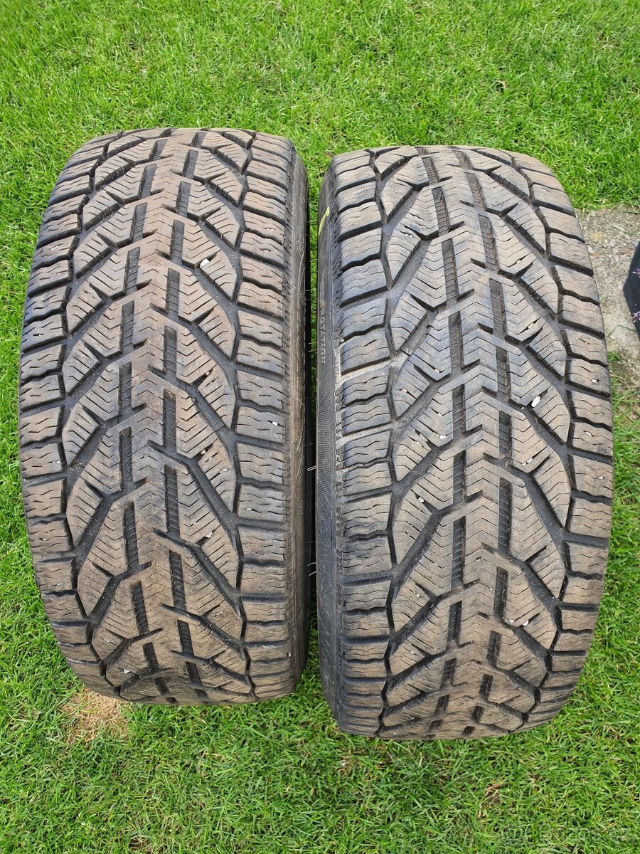 215/45 r17
