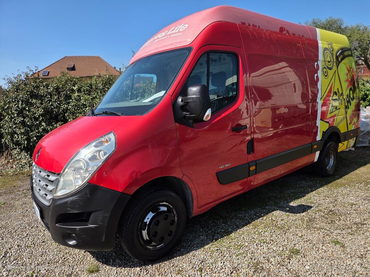 RENAULT MASTER , DVOJMONTÁŽ DO 3,5TUNY, VADA MOTORU