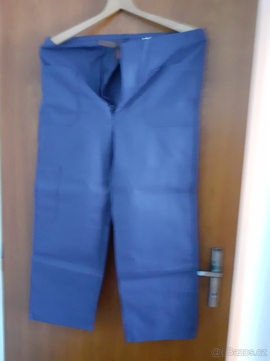 Pracovní kalhoty - modráky