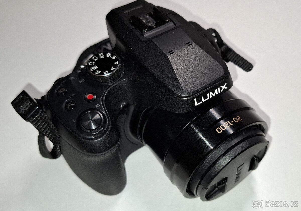 Panasonic Lumix DC-FZ82D