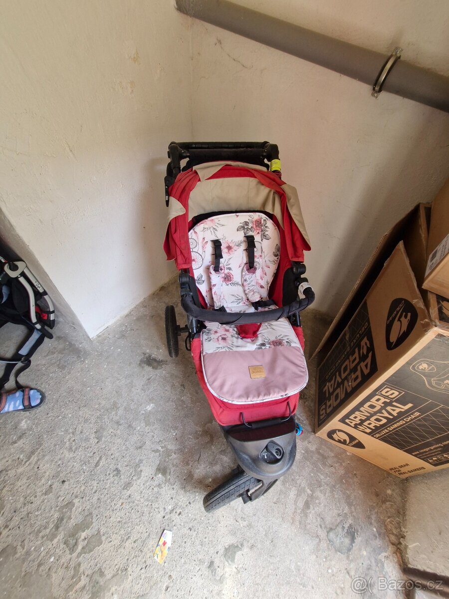 Kočárek Baby Jogger City Elite - zvládne všechny prostředí