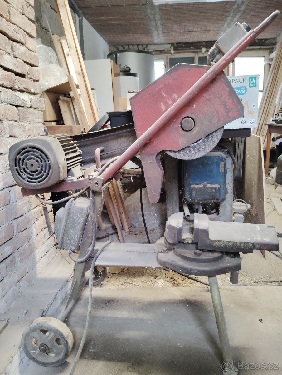 Kotoučová pila na kov