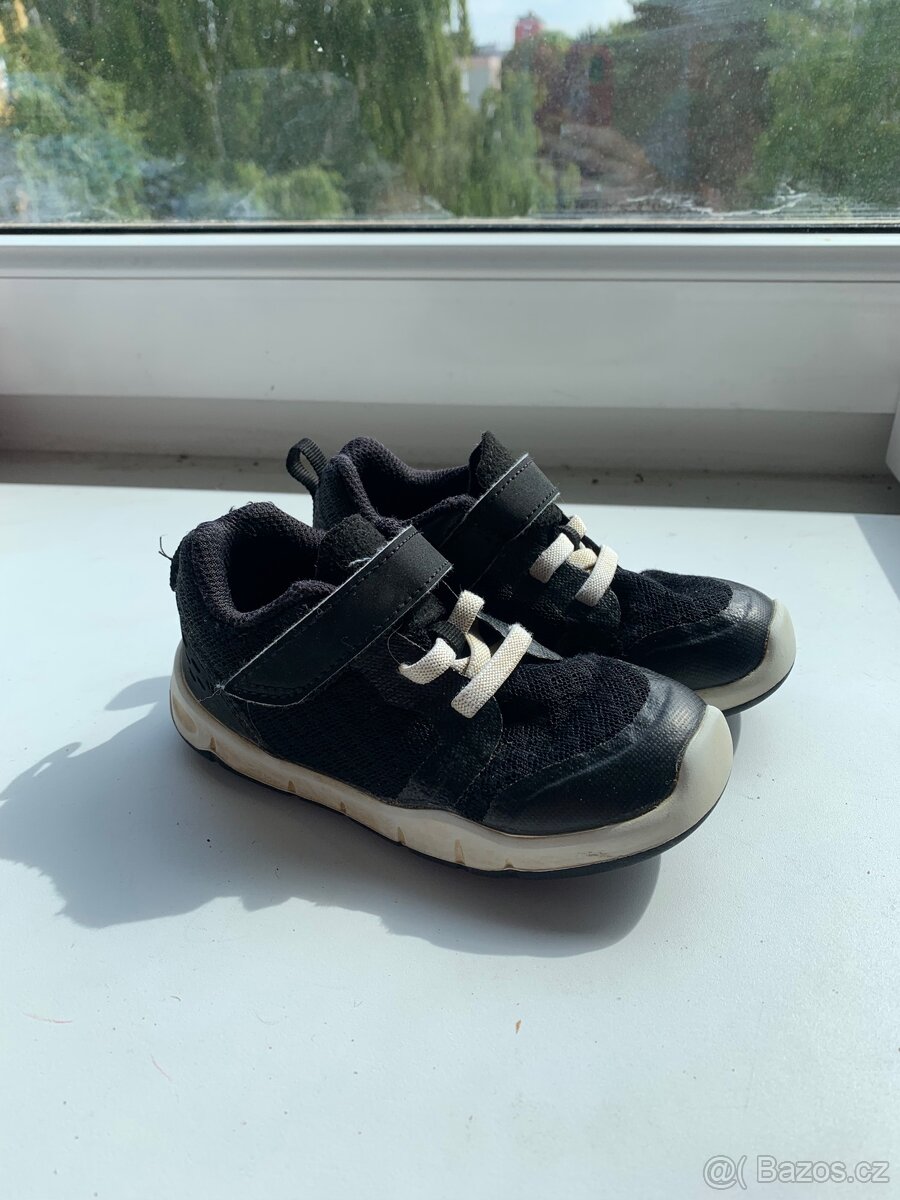 Dětské tenisky vel 24