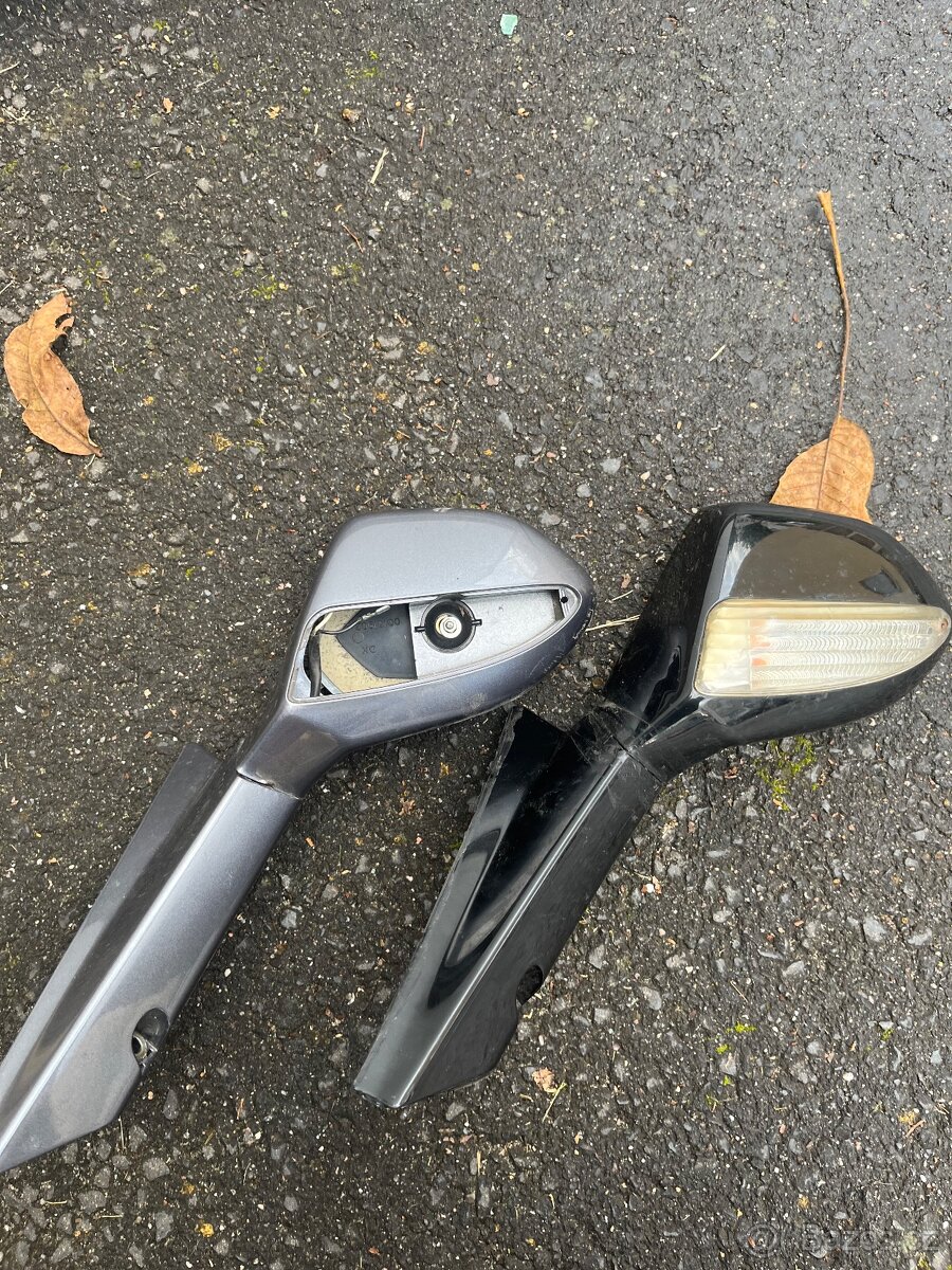 Piaggio x9 Evo zrcátka