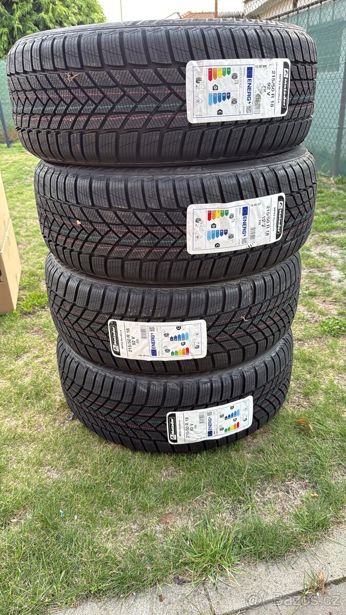 ❄️Zimní pneumatiky 215/50/18, Matador