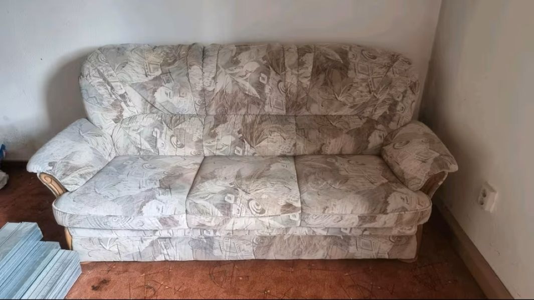 Sedací souprava 3+2+1 - pěkný a čistý stav