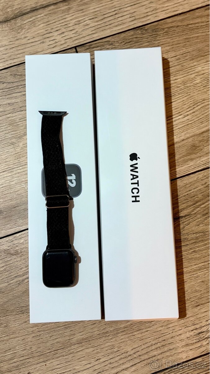 Apple Watch SE (2021) 40 mm