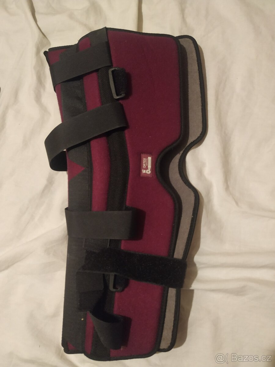 Ortéza kolenního kloubu