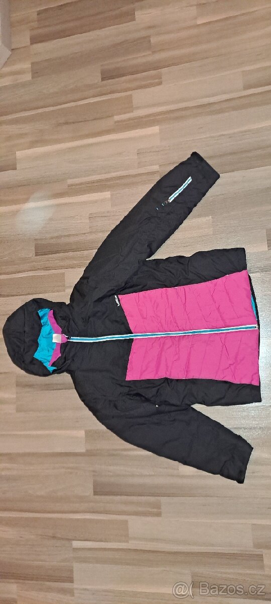 Dívčí lyžařská bunda (Decatlon)