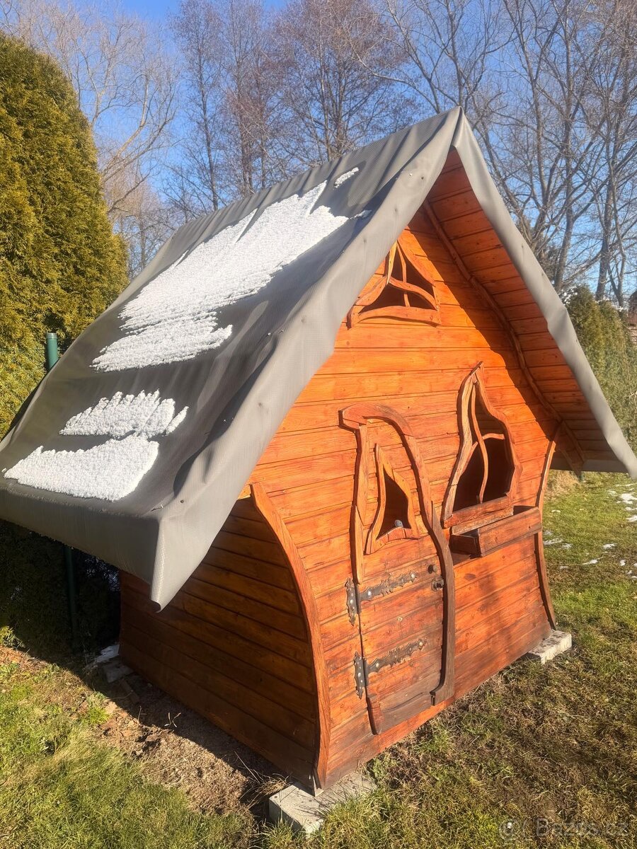 Dětský zahradní domek