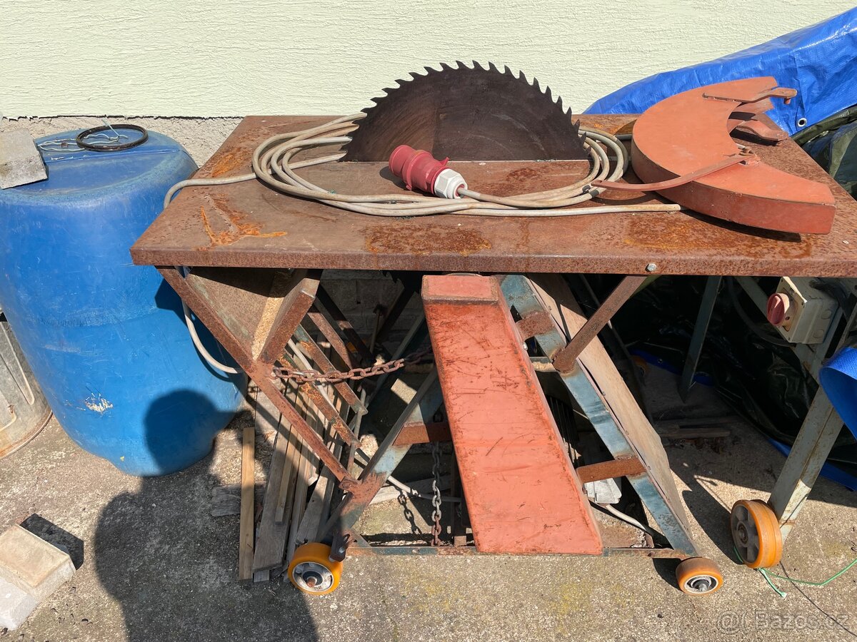 Cirkulárka s kolíbkou 4 Kw