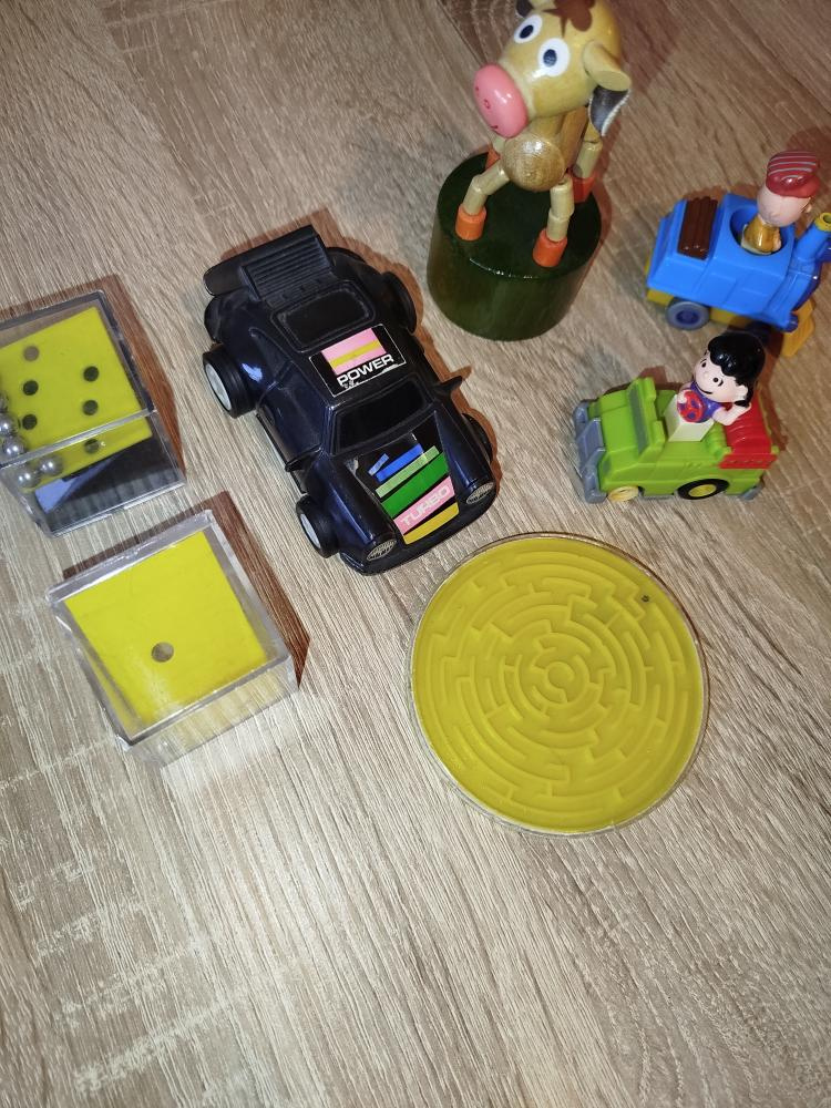 STARÉ RETRO HRAČKY