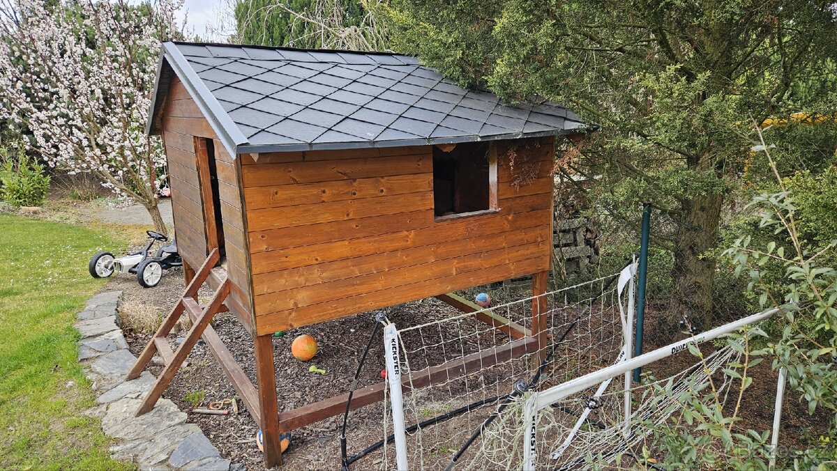 Dětský zahradní domek