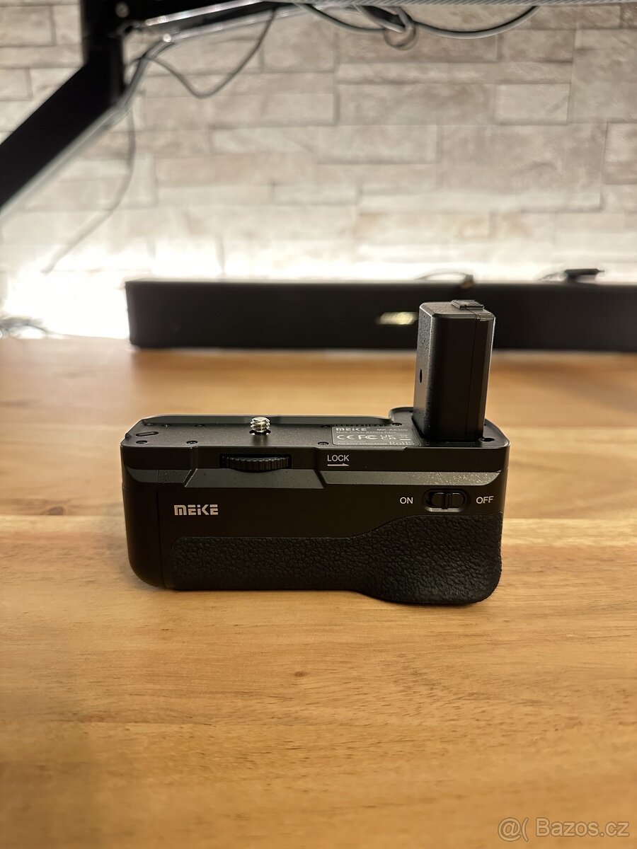 MEIKE bateriový grip MK-A6300 pro Sony A6000/6300/6400