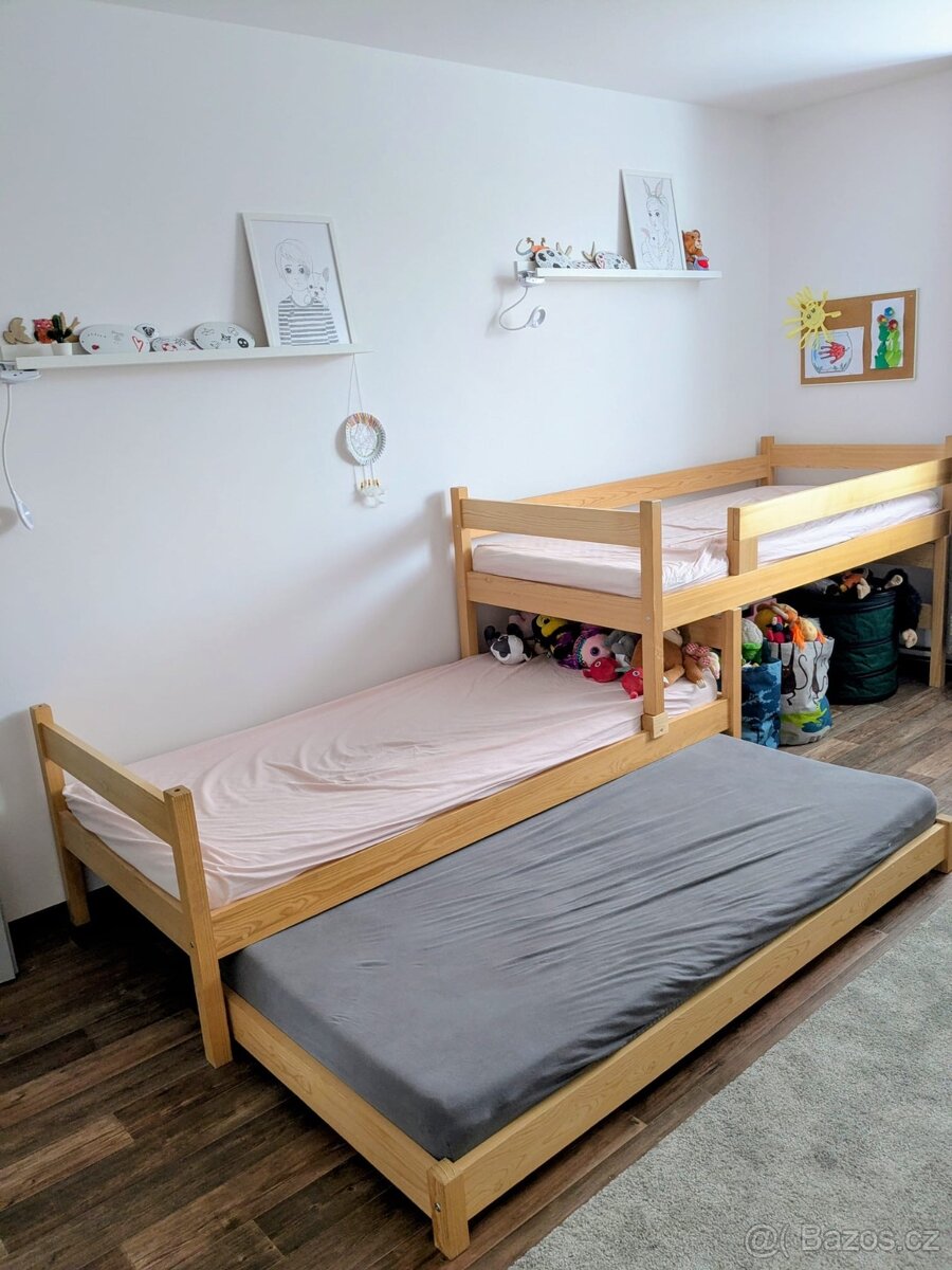 Palanda masiv posuvná