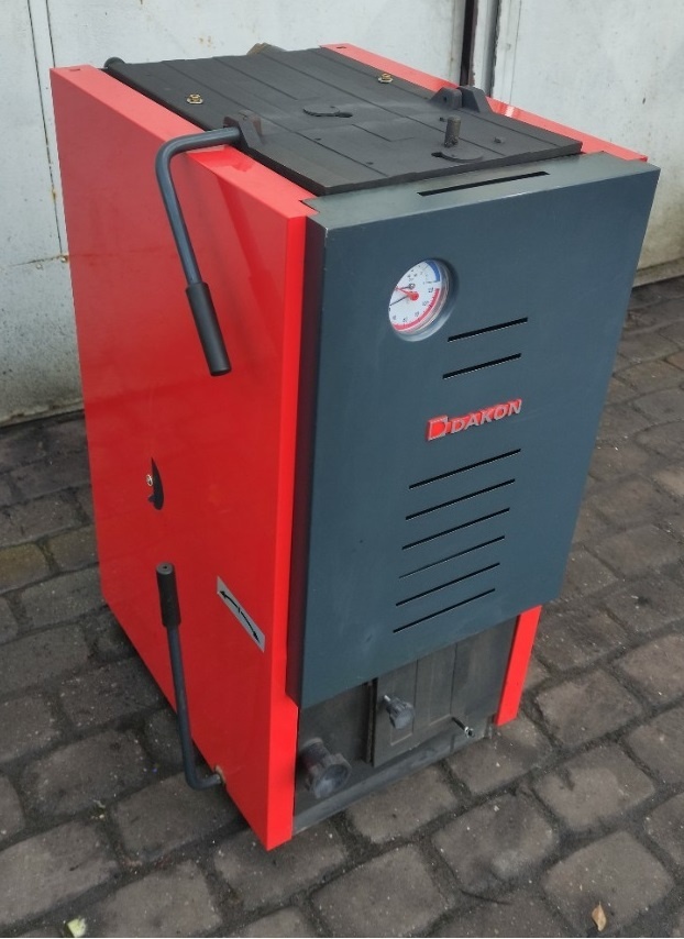 Použitý kotel Dakon DOR F 12 - 32 kW + Dakon DOR 4F
