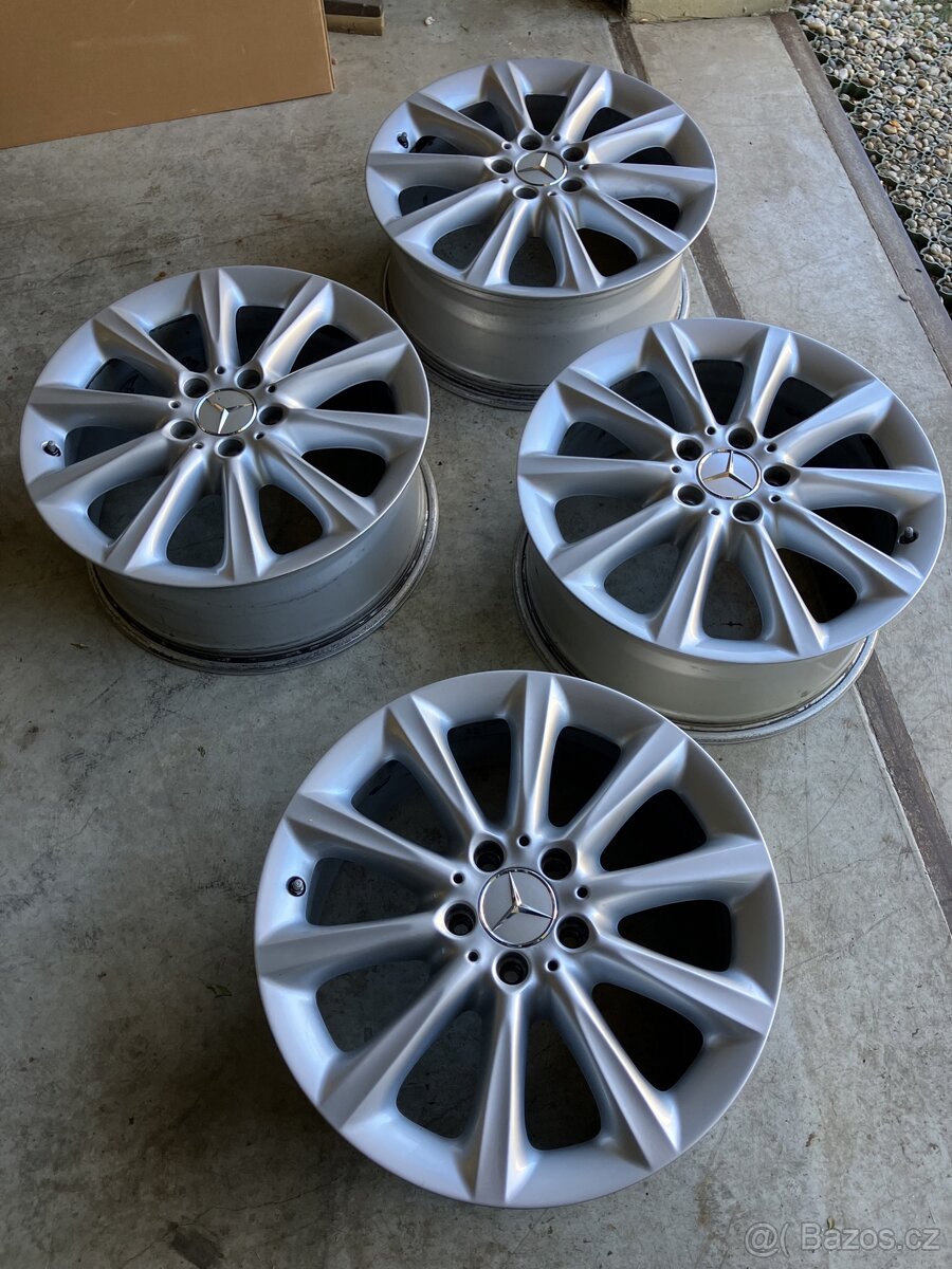 Alu kola Mercedes 8x18