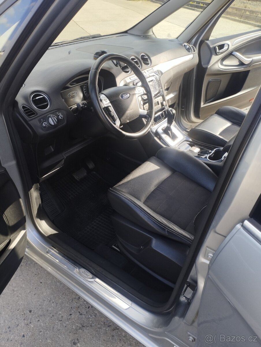 Ford Galaxi