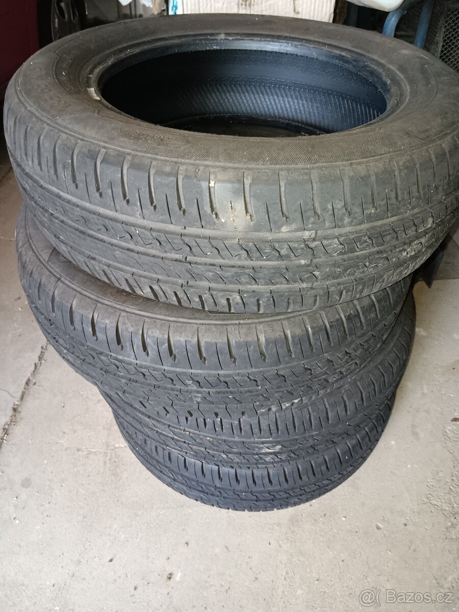 Letní pneumatiky Barum 185/65/15