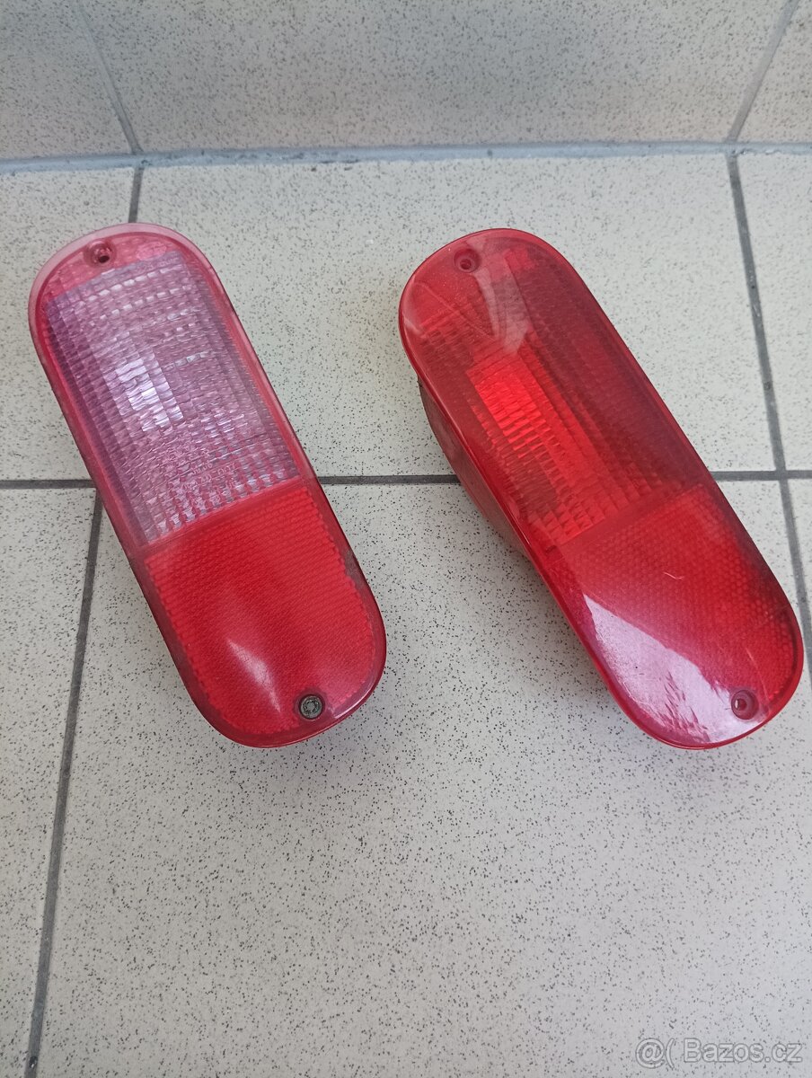 Zadní mlhovka a zpátečka chrysler Pt cruiser