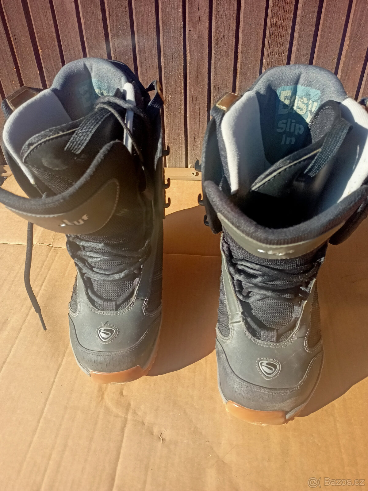 Použité snowboardové Softboat "Air" - EU 39, MP 25 c