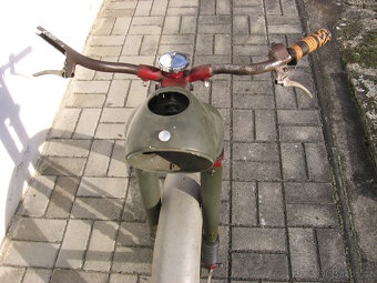 JAWA pérák - předek viz. foto