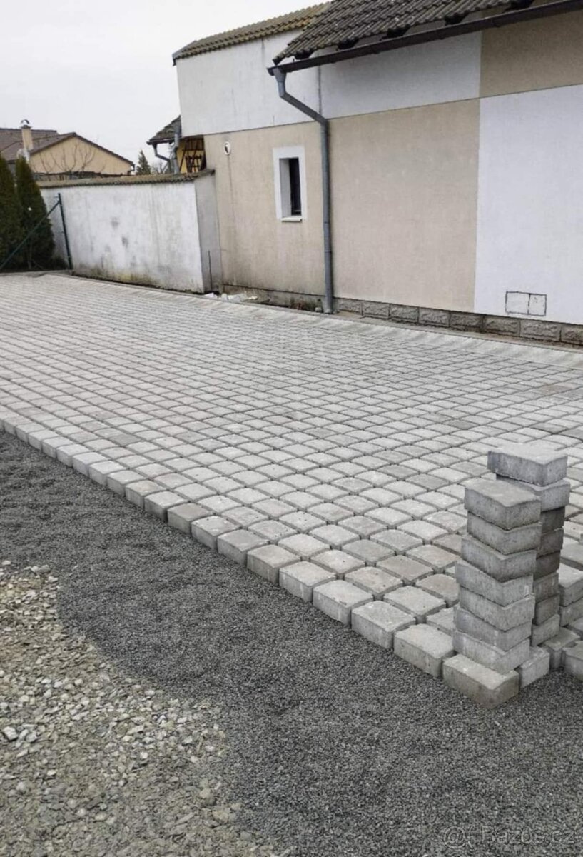 Ruční výkopové práce, zemní práce - LEVNĚ a KVALITNĚ.