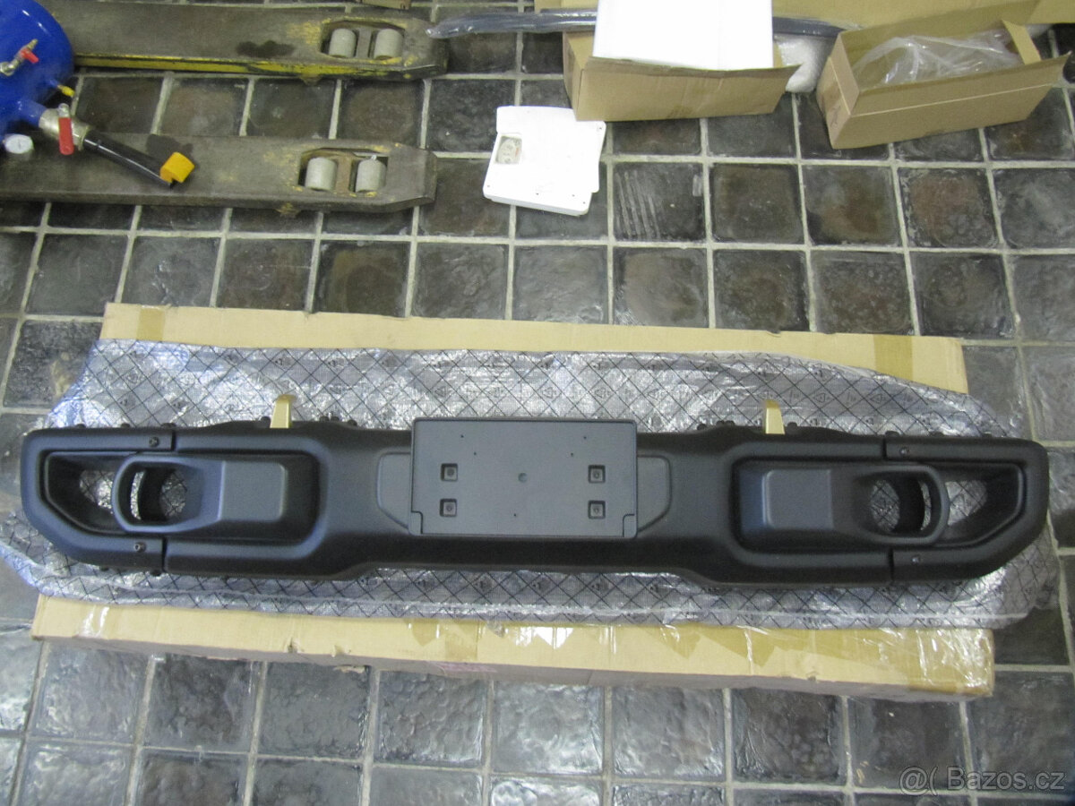 Jeep Wrangler pevnostní nárazník