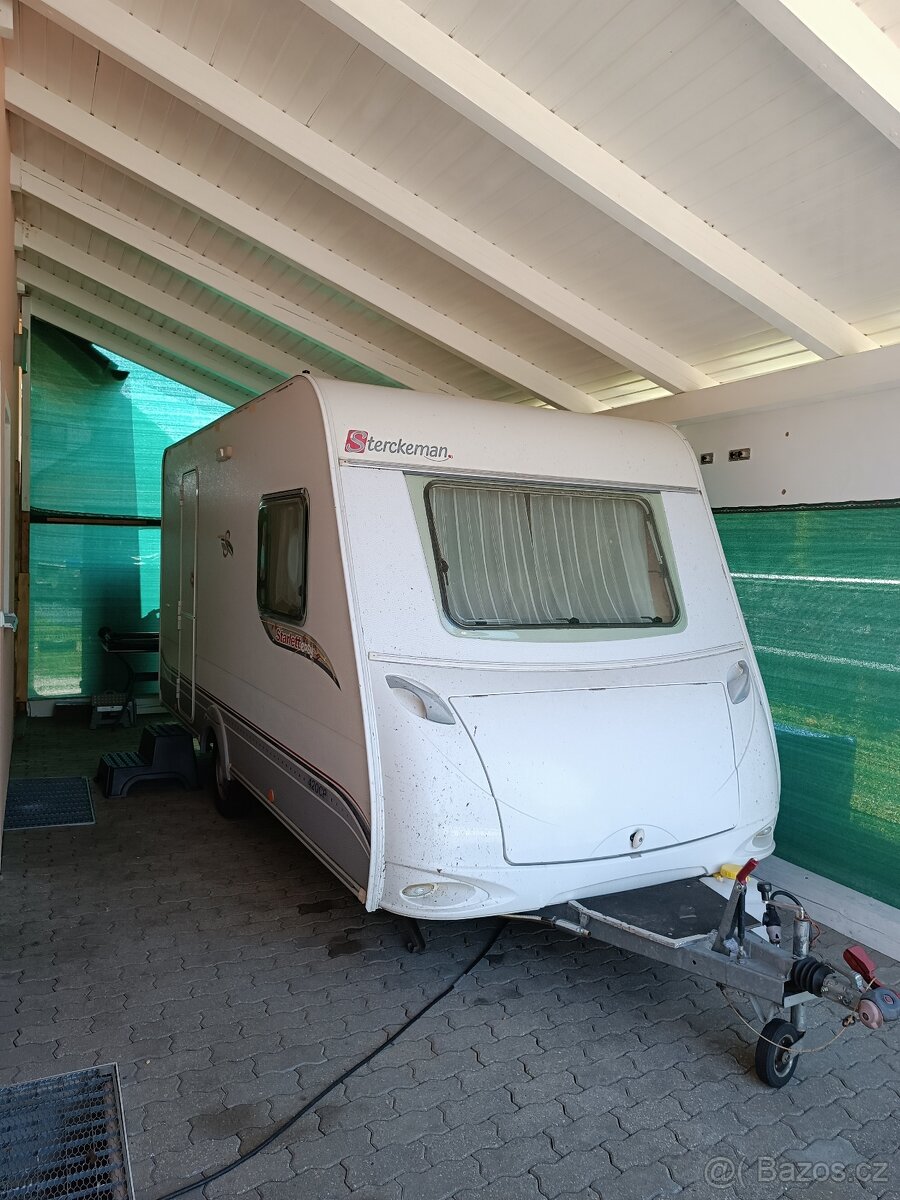prodám karavan