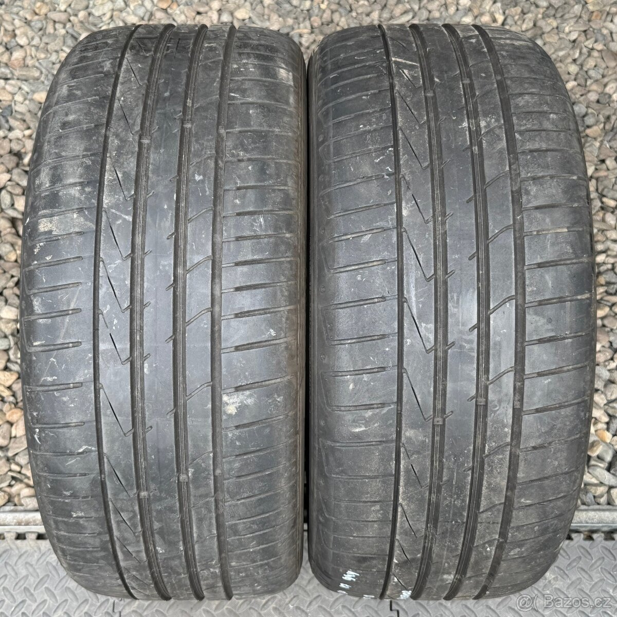 225/50/17 - Hankook letní pár pneu
