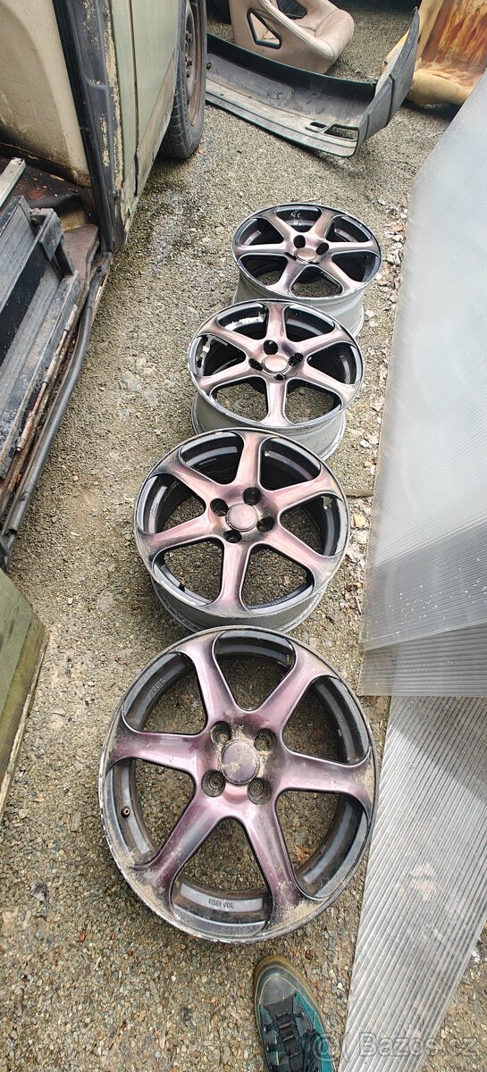 Rial 4x100 r17