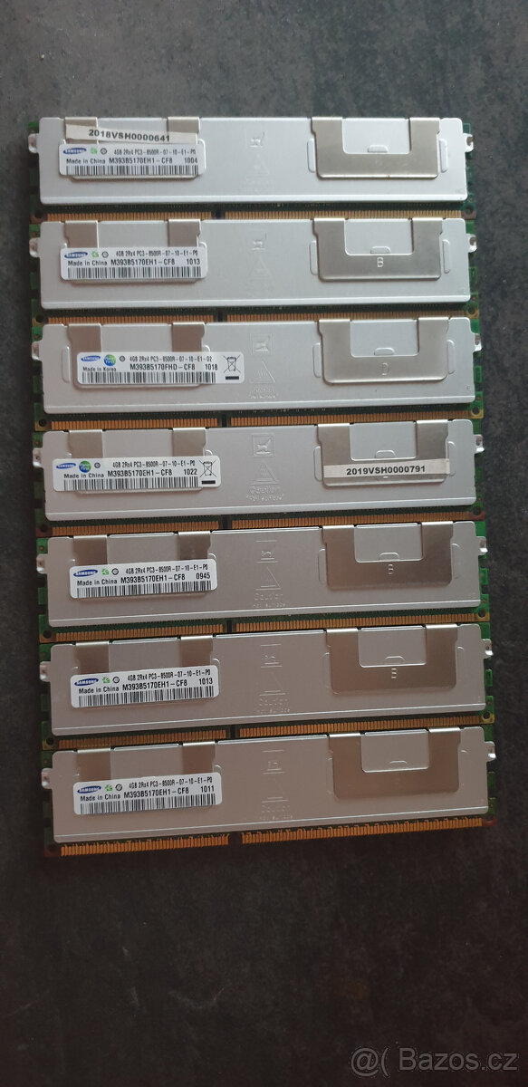 Samsung M393B5170EH1-CF8 ECC DDR3 RAM PC3-8500R 4 GB