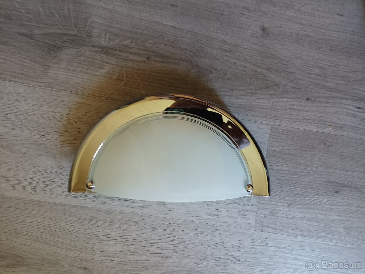 Levně