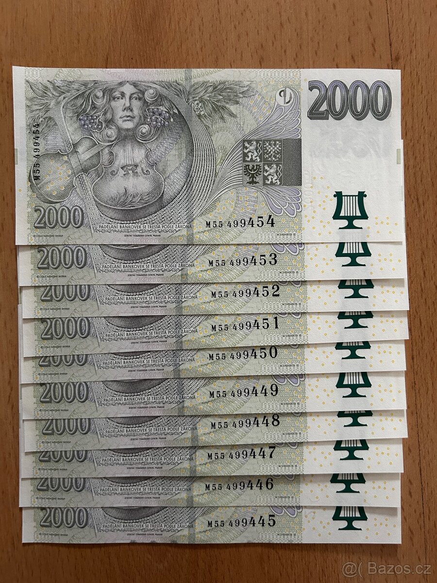 UNC Bankovky 2000,- po 10ks za sebou jdouci