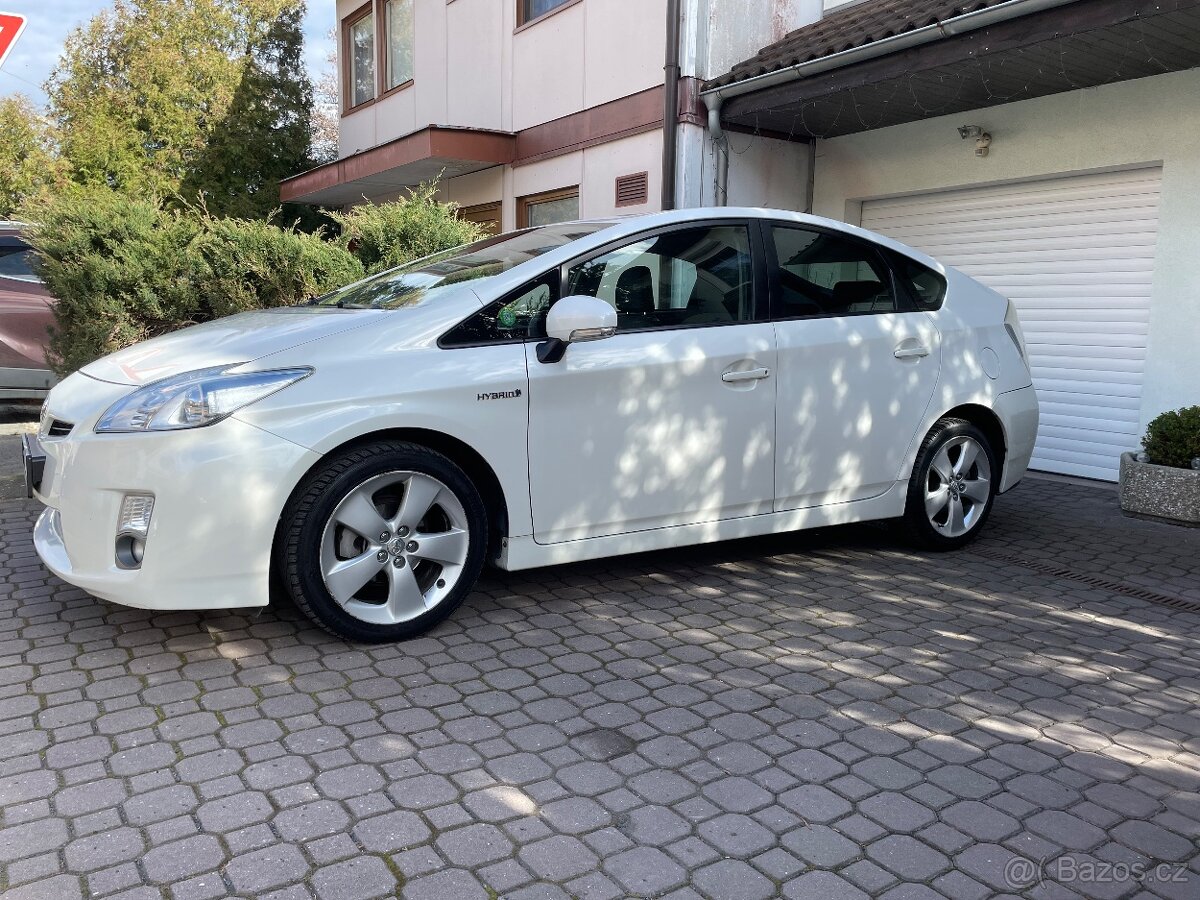 Toyota Prius, 3GEN 1.8 HYBRID AUTO platna STK