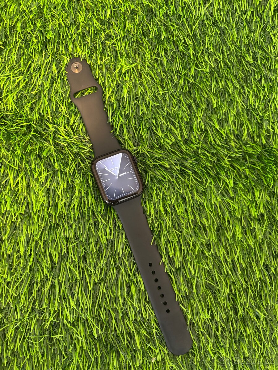 Apple watch SE 2 44mm - 92% baterie