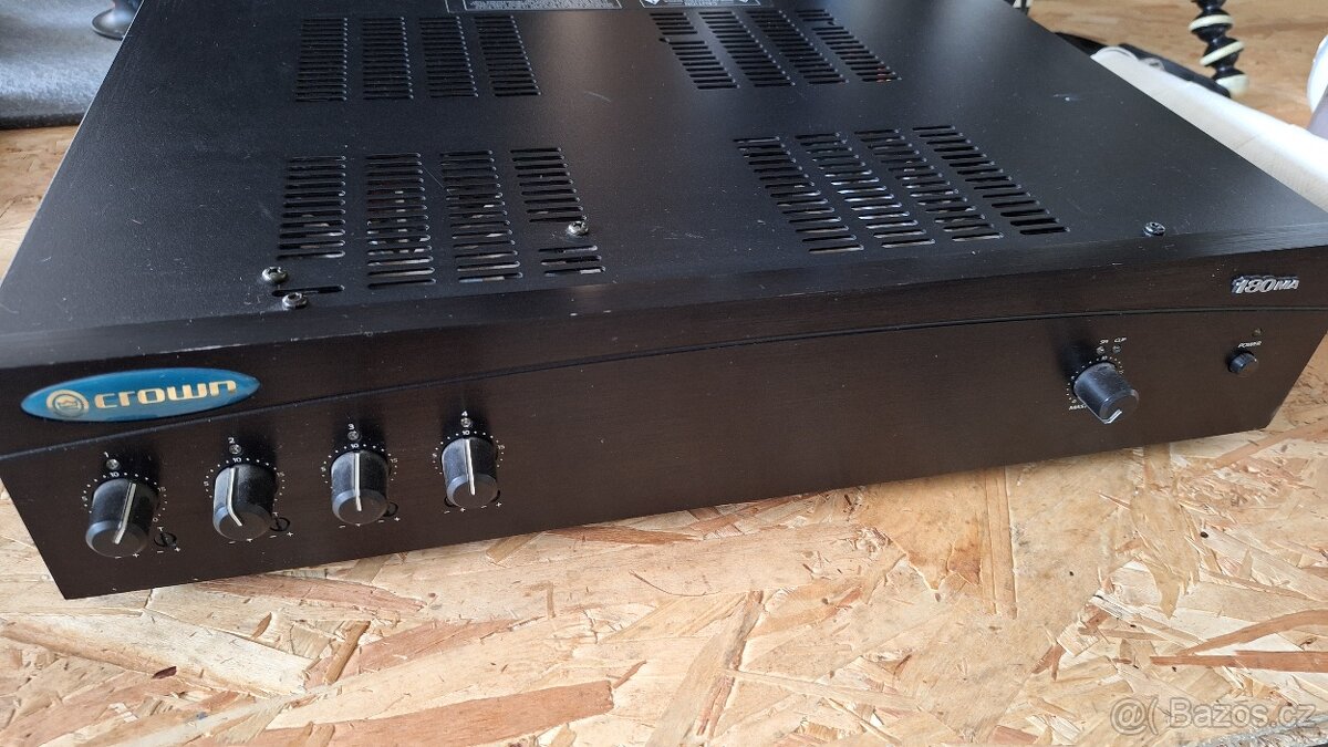 Audio zesilovač Crown 180ma