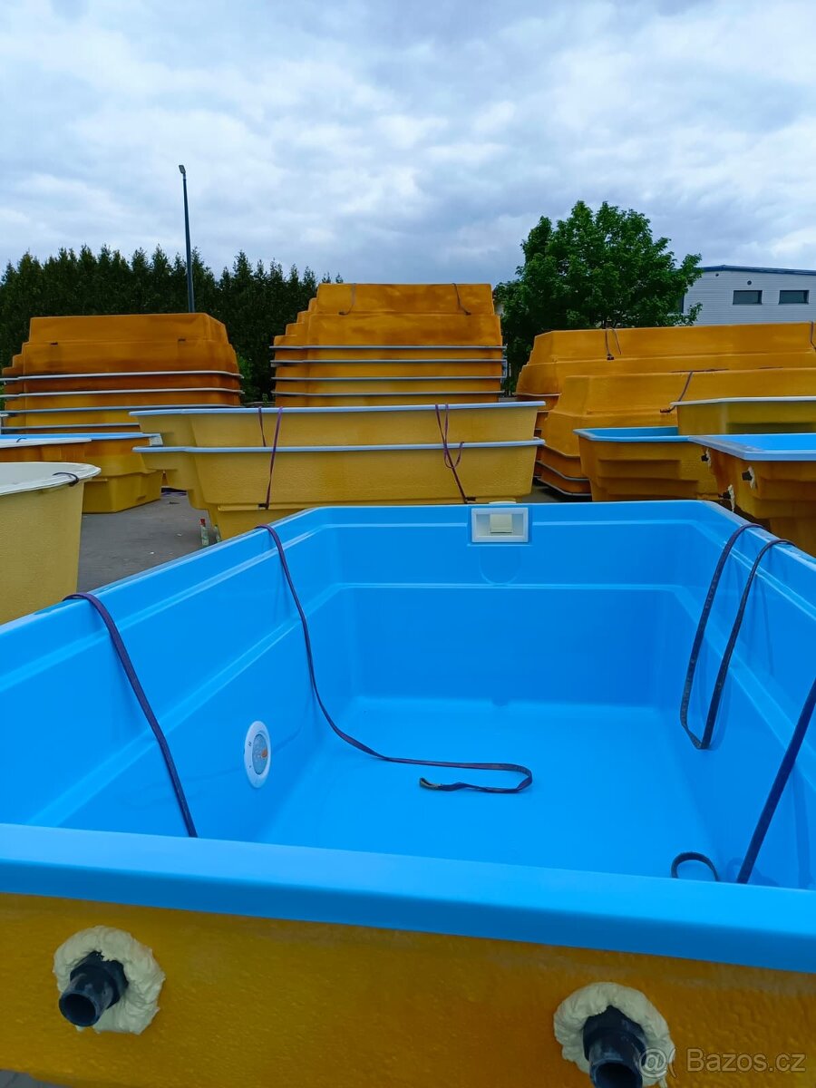 Prodám nový sklolaminátový bazén