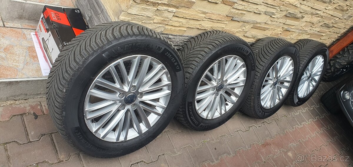 Sada Alu kol 5x112 R17, celoroční pneu