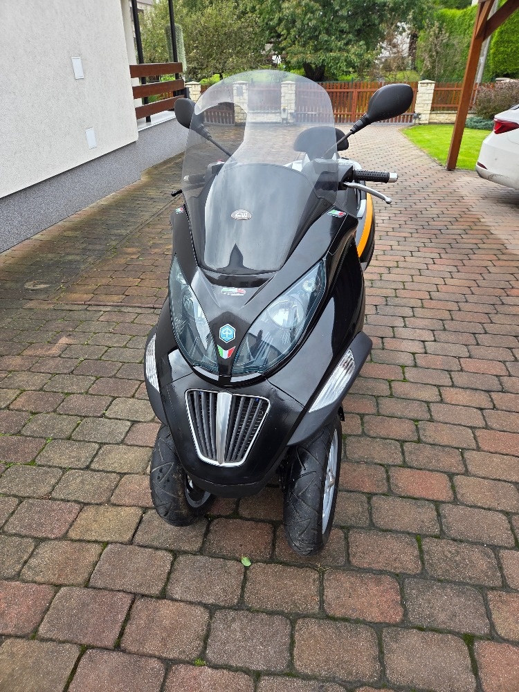 Piaggio MP3 250ie r.v.2009