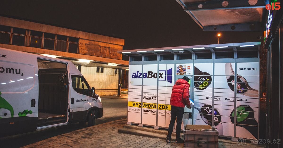 Řidič na zásobování Alzaboxů