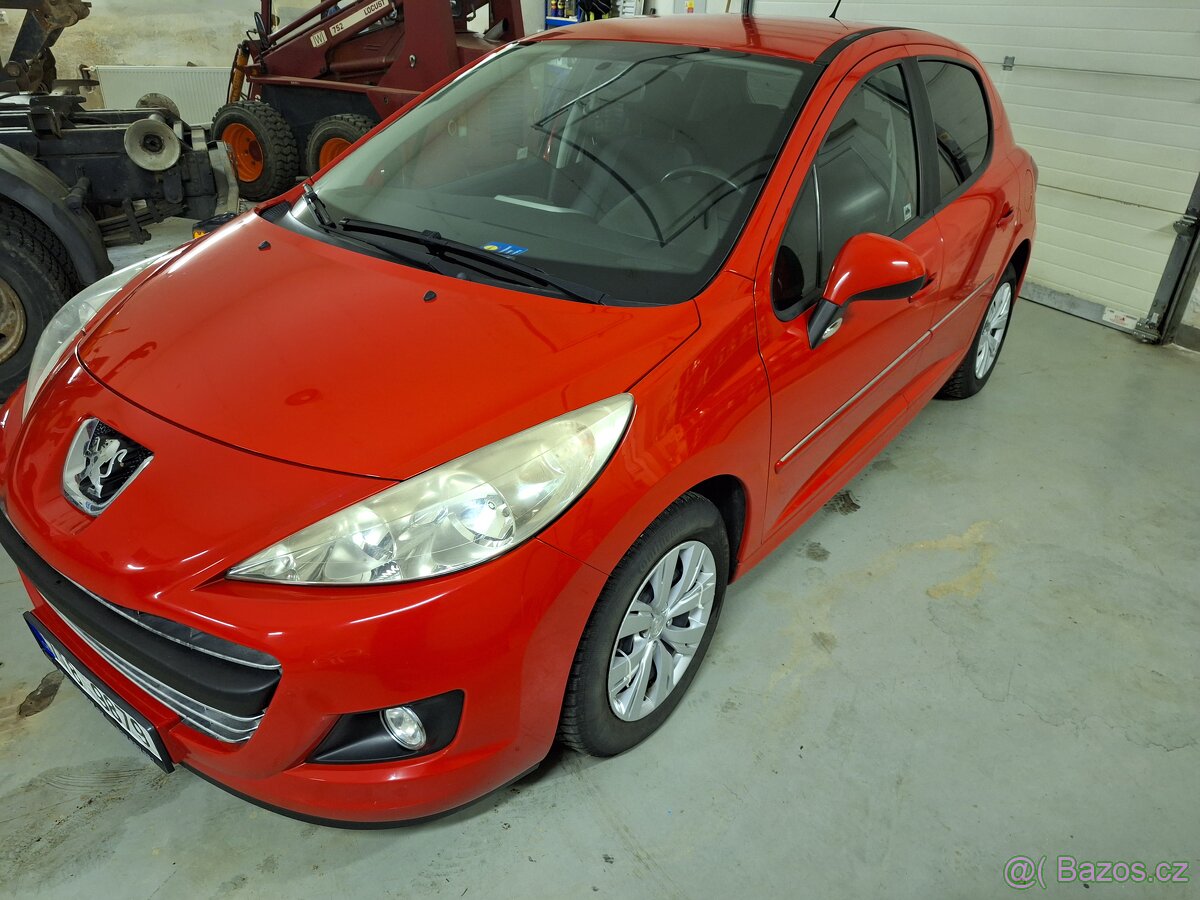 Peugeot 207,1.4i,2011