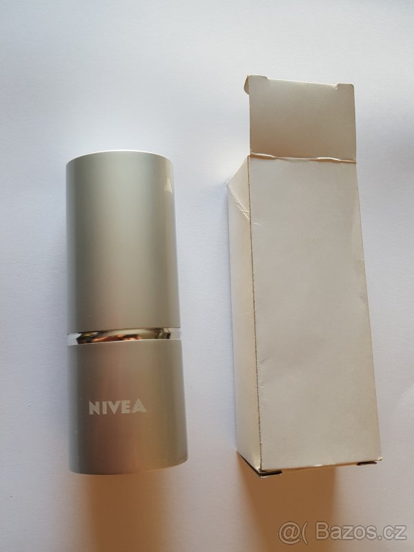 Cestovní manikůra-reklamní předmět