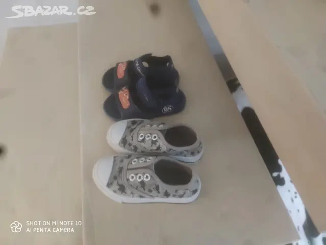 Chlapecké boty 1+1 zdarma